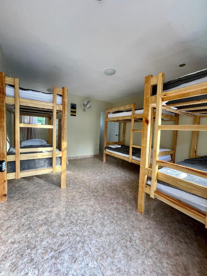 Wing Camp Hostel Кабарете Екстериор снимка
